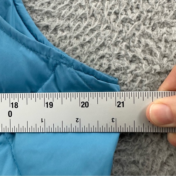 Lands' End Down Feather Puffer Vest Teal Blue Snap Button Outdoor Travel‎ Wmn M - Picture 6 of 7